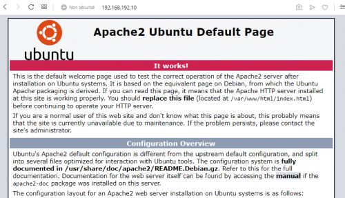 après installation, page Apache par défaut